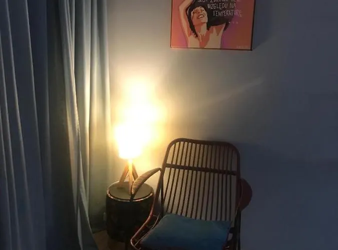 شقة Apartament W Centrum Katowic *